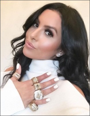 http://www.silverscreenandroll.com/2016/4/6/11382288/la-lakers-kobe-bryant-wife-vanessa-instagram-championship-rings